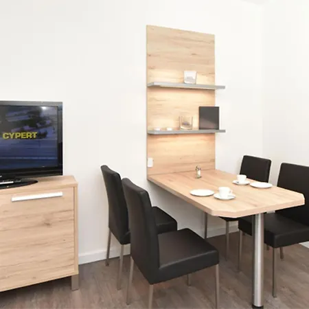 Strandnahes Mit Meerblick By Interhome Binz