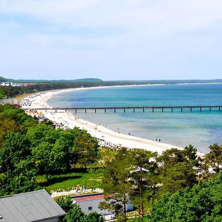 Strandnahes Mit Meerblick By Interhome Binz